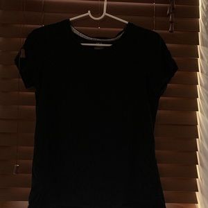 plain black t-shirt